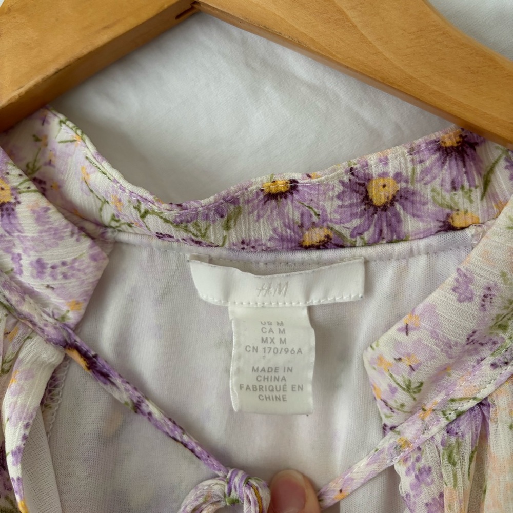 H&M Cream Dress with Lavender Floral Print - Picture 3 of 5